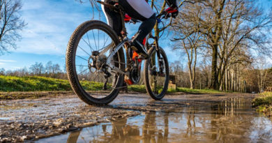 Road vs. Mountain Bike Shoes: The Differences