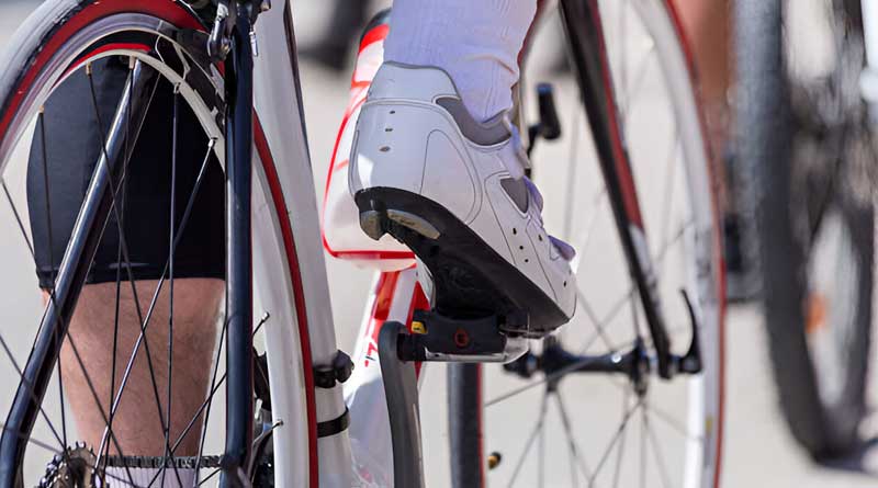 Best Road Bike Shoes for Wide Feet