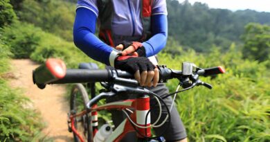 Best Mountain Bike Gloves for Hot Weather