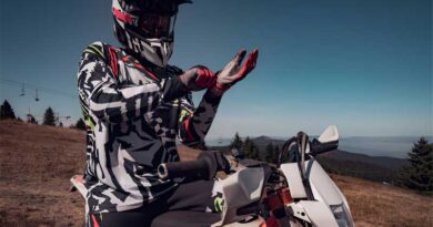 Best Dirt Bike Gloves