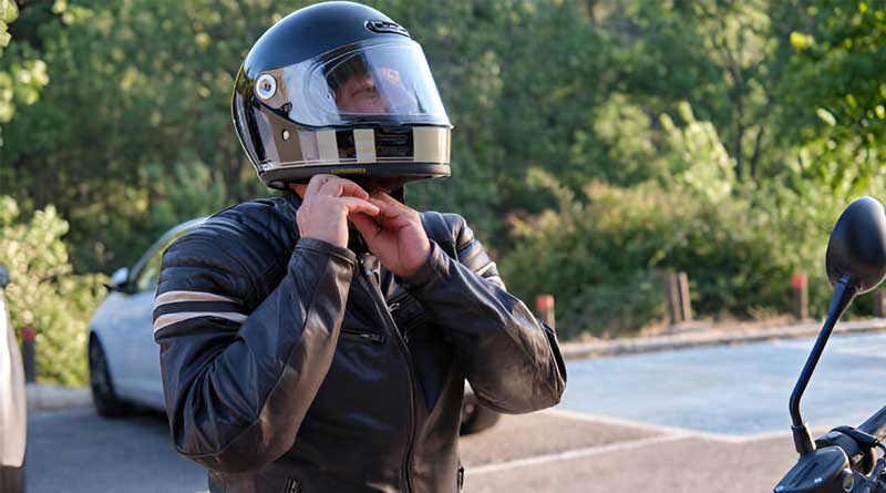 Best Motorcycle Helmets for Hot Weather