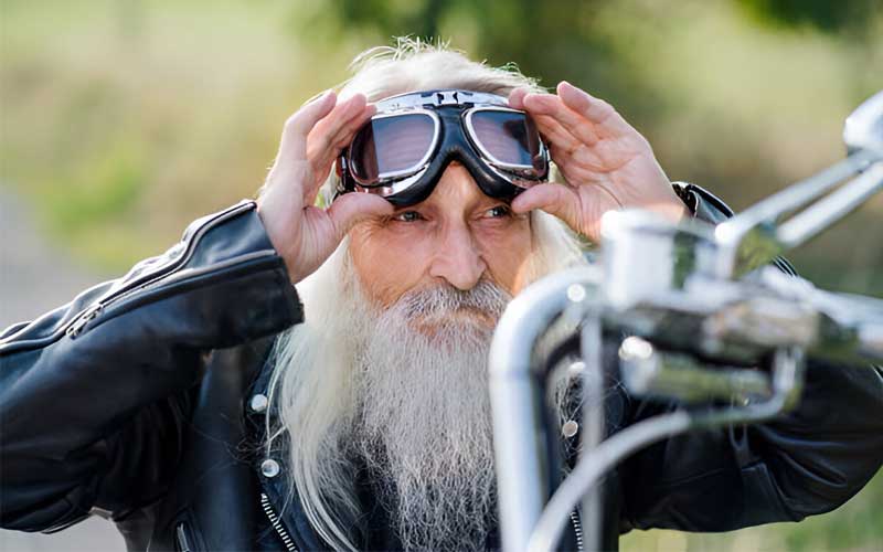 How to Choose Motorcycle Goggles for Rain?